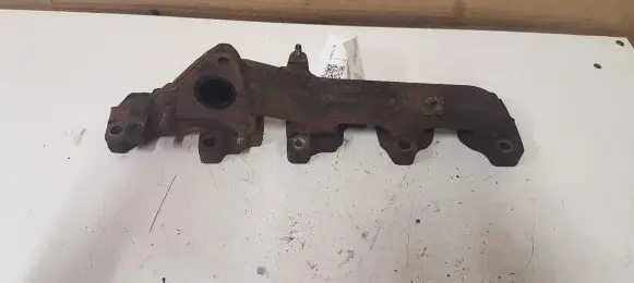 Opel Corsa E Exhaust manifold 55248434