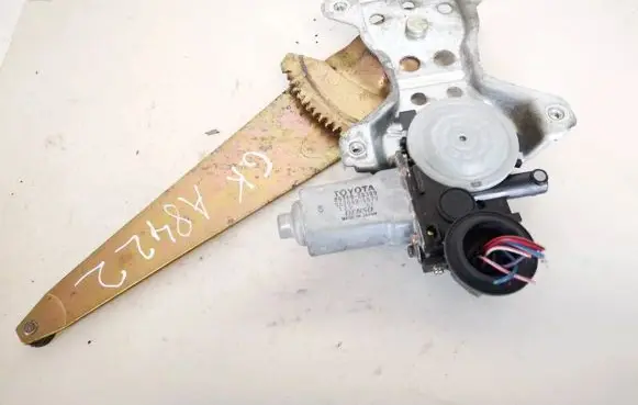 Sliding door window regulator with motor