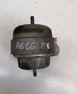 Audi A6 S6 C6 4F Engine mount bracket