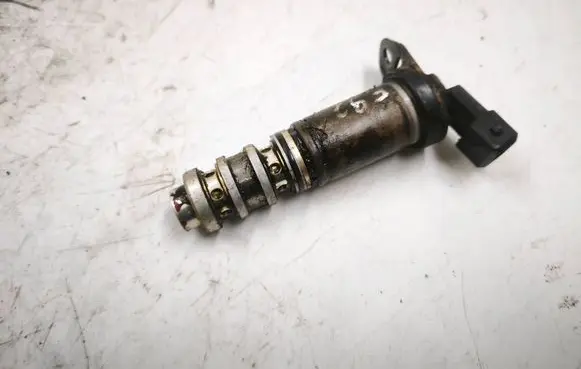 BMW 3 E92 E93 Camshaft vanos timing valve 