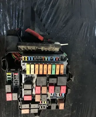 Iveco Daily 6th gen Fuse module 5801381280