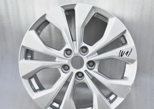 Ford Puma R17 alloy rim 