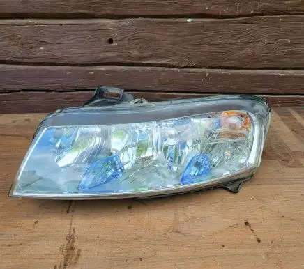 Fiat Stilo Headlight/headlamp 6611134L 10704 6611133L
