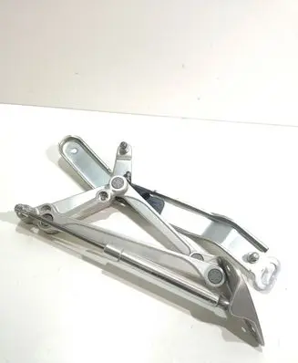 Volkswagen Phaeton Tailgate/trunk/boot hinge 3D5827582A
