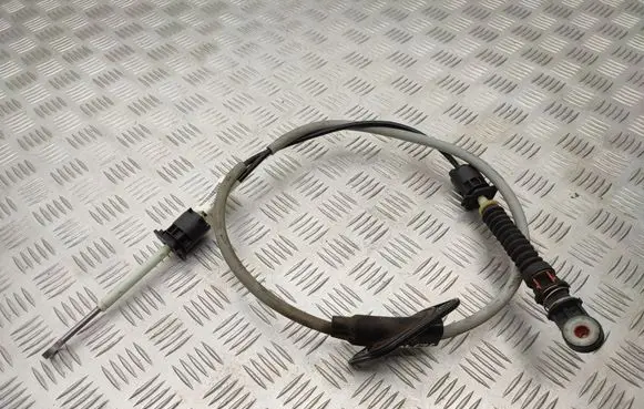 Volvo XC90 Gear shift cable linkage 30759239