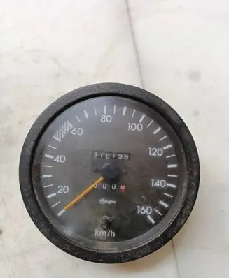 Mercedes-Benz 100 W631 Speedometer (instrument cluster)