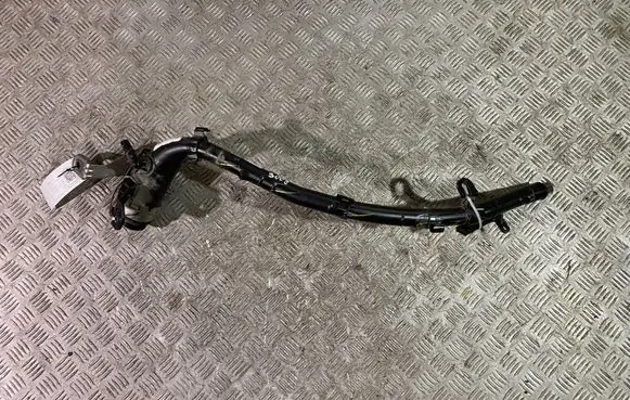 Peugeot 3008 II Fuel tank filler neck pipe 5001007200