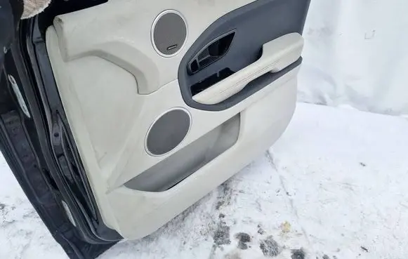 Land Rover Range Rover Evoque L538 Front door card panel trim 