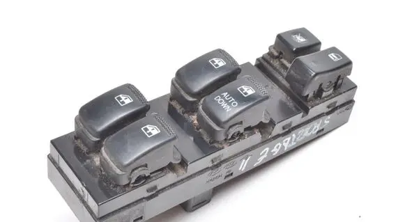 KIA Sportage Quarter vent window switch 