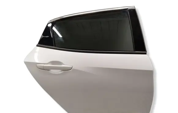 Honda Civic X Rear door