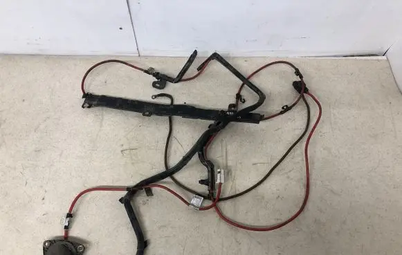 BMW 5 F10 F11 Positive cable (battery) 9248070 N36231 924807103