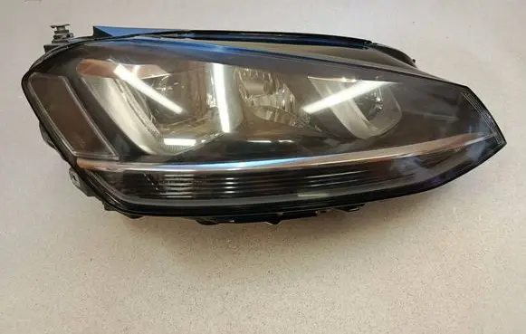 Volkswagen Golf VII Headlight/headlamp 5G1941752 90024306 1711VF2156FG07M