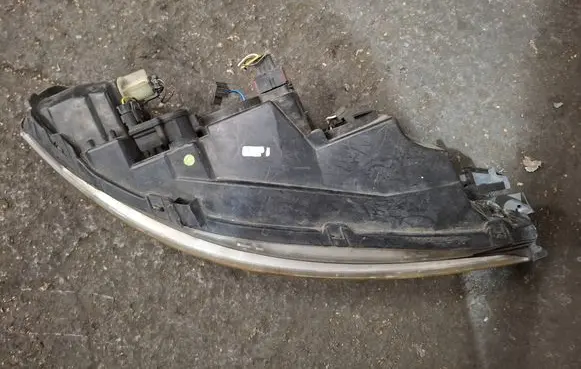 Opel Vectra B Headlight/headlamp 39350748