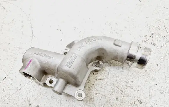 Ford Escape IV Engine coolant pipe/hose LX6E8K556 LX6E8K556AA GUFSA