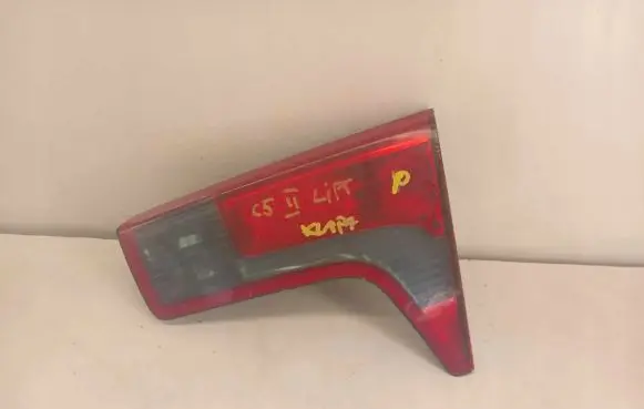 Citroen C5 Tailgate rear/tail lights