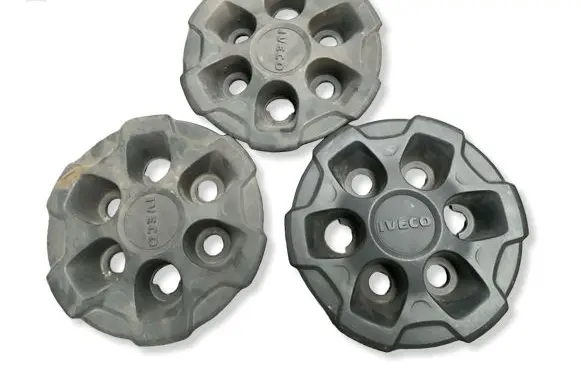 Iveco Daily 6th gen Original wheel cap 5801804147