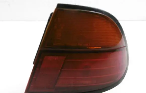 Nissan Almera Rear/tail lights