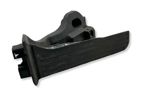 Volkswagen Golf V Accelerator throttle pedal 1K1721503P