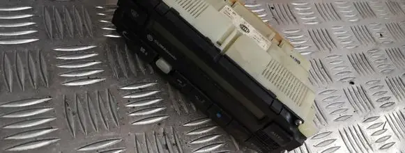 Volkswagen PASSAT B5 Climate control unit 3b1907044a