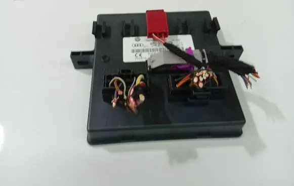 Audi A6 S6 C6 4F Comfort/convenience module 4F0907279