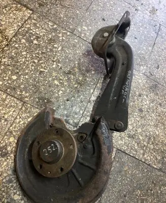 Skoda Octavia Mk2 (1Z) Rear wheel hub
