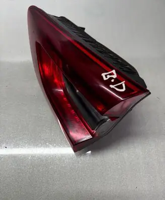 Opel Insignia B Tailgate rear/tail lights 39107533