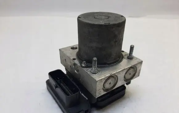 Mercedes-Benz Sprinter W906 ABS Pump A9069001502