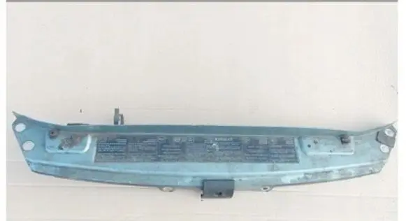 Renault Megane I Top upper radiator support slam panel 