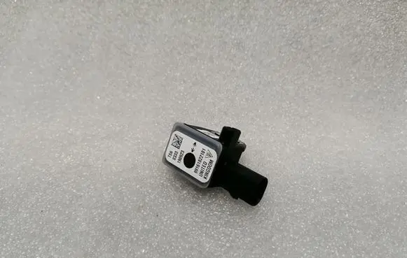 Porsche Cayman 982 Airbag deployment crash/impact sensor 99161822101
