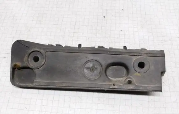 Audi A4 S4 B6 8E 8H Front bumper mounting bracket 8E0807284
