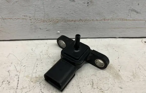 Toyota Corolla E210 E21 Air pressure sensor 8942133010