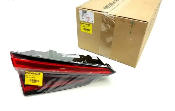 Audi A5 8T 8F Rear/tail lights 8W6945093B