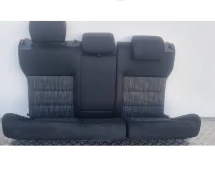Skoda Octavia Mk2 (1Z) Rear seat 