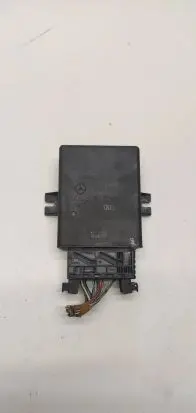 Mercedes-Benz E W211 Air suspension control unit module (rear) A2115450432