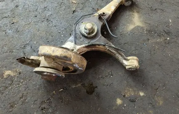 Volkswagen Transporter - Caravelle T5 Rear wheel hub