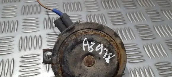 Volkswagen Polo III 6N 6N2 6NF Horn signal
