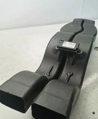 BMW X5M F85 Cabin air duct channel 9320790 9347470