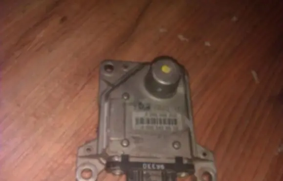 Mercedes-Benz A W168 ESP acceleration yaw rate sensor 0265005200