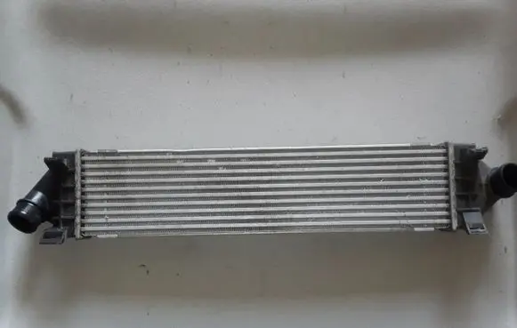 Volvo S60 Intercooler radiator 31338471