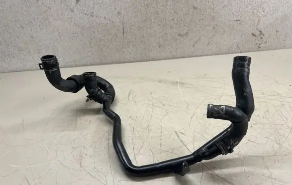 Seat Leon (5F) Engine coolant pipe/hose 04L121064AQ