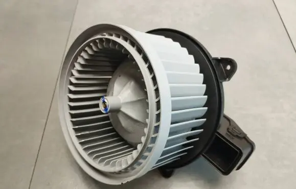 Volkswagen Amarok II Heater fan/blower 013011500E