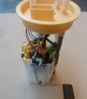 Volkswagen Golf VI In-tank fuel pump 0580203273