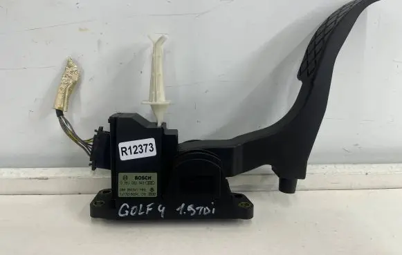 Seat Leon (1M) Accelerator throttle pedal 0281002342 1j1721503k