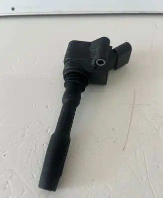 Audi Q3 F3 High voltage ignition coil 06H905110P 023013 77320014