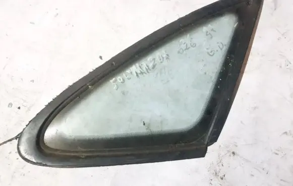 Mazda 626 Rear side window
