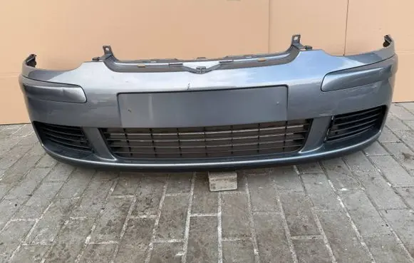 Volkswagen Golf V Front bumper ZDEGOLV180226 1K0807221