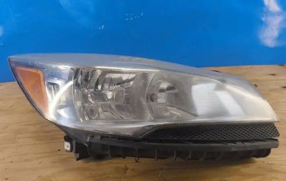 Ford Escape III Headlight/headlamp CJ5Z13008C