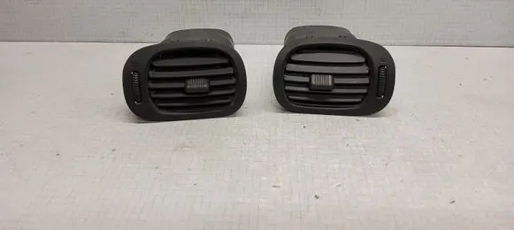Chrysler Town & Country IV Dashboard side air vent grill/cover trim 12050