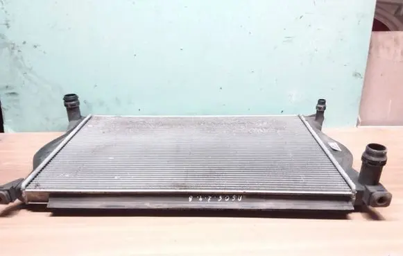 Audi A6 S6 C6 4F Coolant radiator 4F0121251L