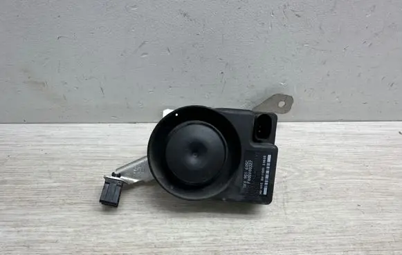 Volkswagen Touareg II Alarm system siren 1K0951605C F005V00327 150120605